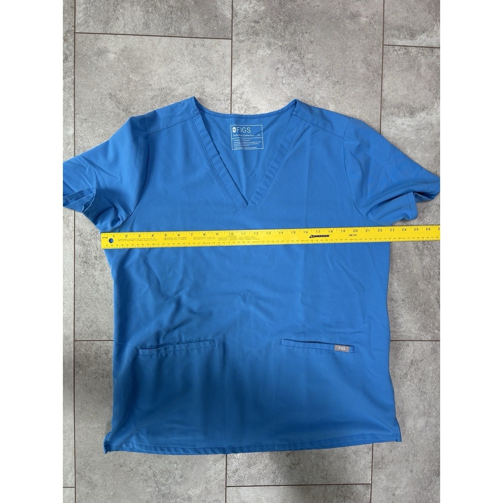 2 FIGS Casma Scrub Tops Women's XL Blue Medical Nurse Uniform Lot - Picture 7 of 7